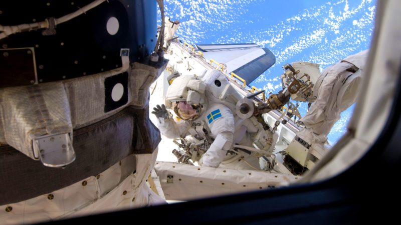 Leg med vægtløshed