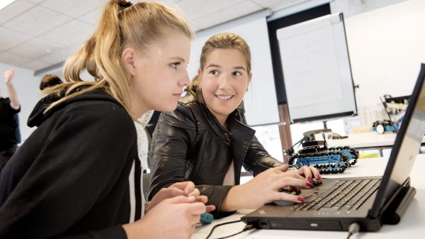 Opsamling og måling af data for at kunne forbedre plantekuvøsen